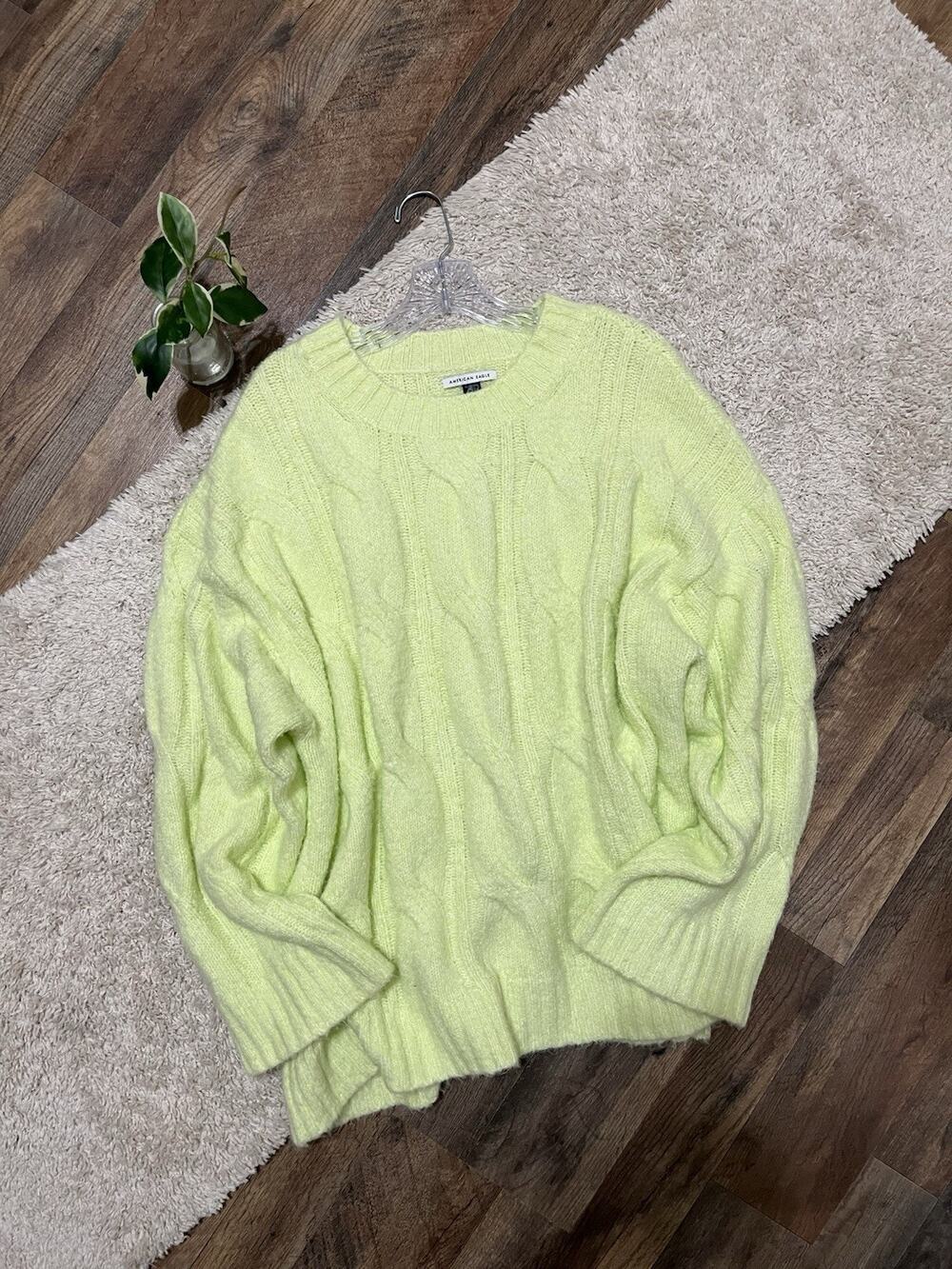 American Eagle XL Oversized Neon Yellow Cable Knit Crewneck Pullover Sweater